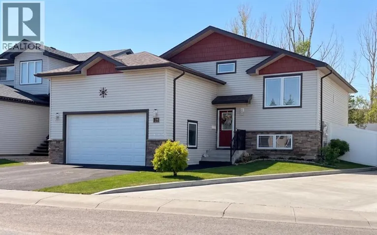 39 Greenwood Court SW, Medicine Hat, Alberta T1A7X7