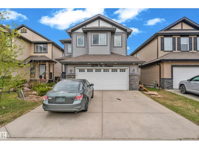 3219 16 AV NW, Edmonton, Alberta T6T0T8