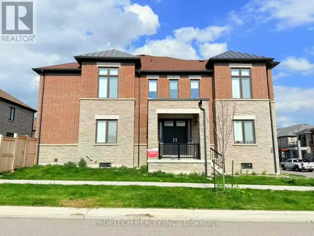 2 SCHMELTZER CRESCENT, Richmond Hill, Ontario L4E1K8