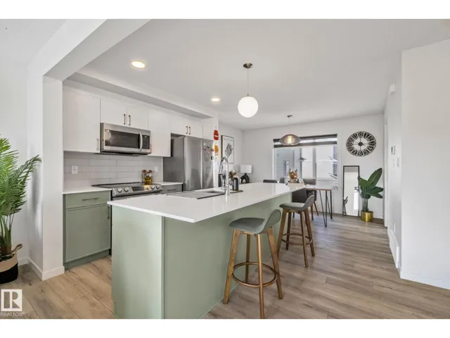1530 TAMARACK BV NW, Edmonton, Alberta T6T2E6