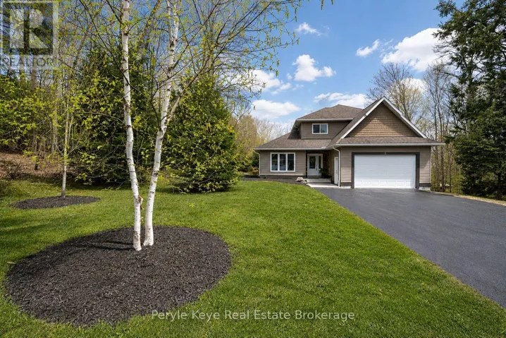 5 MACKENZIE DRIVE, Huntsville (Chaffey), Ontario P1H0A1