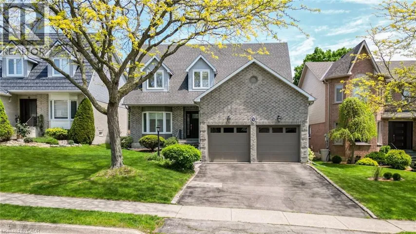 9 GOLFVIEW Crescent, Dundas, Ontario L9H6V7