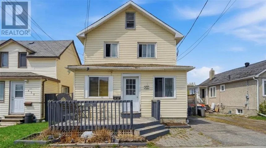 427 Montague Avenue, Sudbury, Ontario p3c4g6