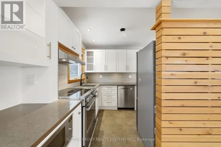 10 WILLOWHURST CRESCENT, Toronto (Wexford-Maryvale), Ontario M1R3R6