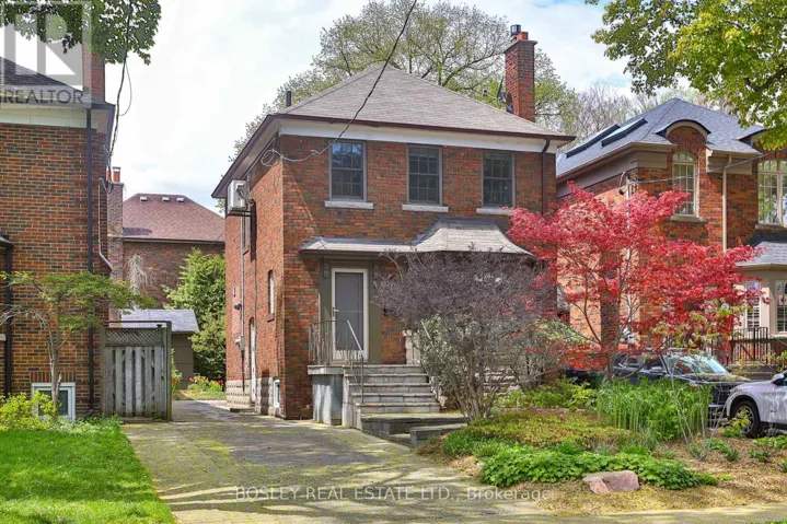164 HANNA ROAD, Toronto (Leaside), Ontario M4G3N8