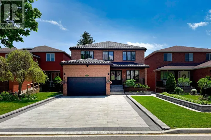 139 PINEWOOD DRIVE, Vaughan (Crestwood-Springfarm-Yorkhill), Ontario L4J5P7