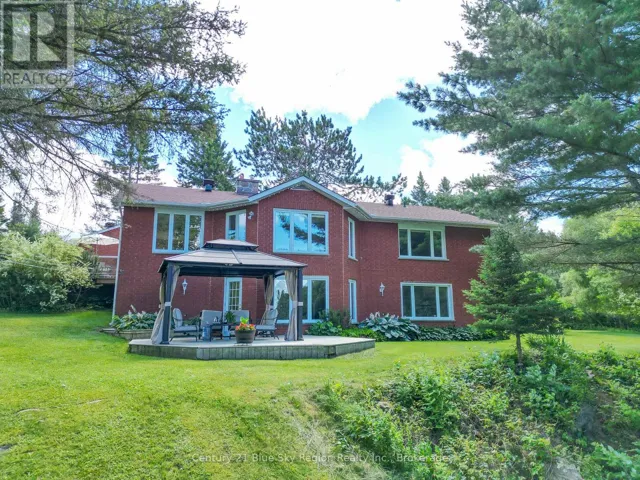 353 MACPHERSON DRIVE, East Ferris, Ontario P0H1K0
