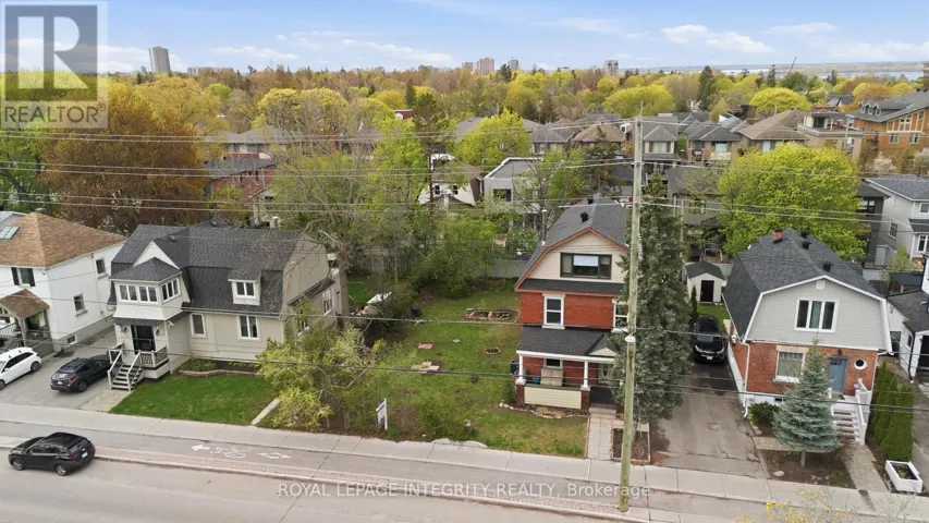 516 CHURCHILL AVENUE N, Ottawa, Ontario K1Z5E4