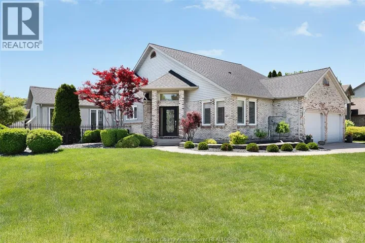 635 BRENDA CRESCENT, Tecumseh, Ontario N8N4P4