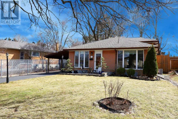 2694 TRUSCOTT DRIVE, Mississauga (Clarkson), Ontario L5J2B7