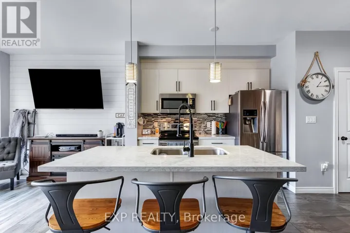 688 DUNN AVENUE, Hamilton (Parkview), Ontario L8H6M6