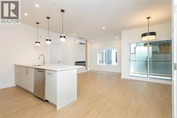 403 918 Jenkins Ave, Langford, British Columbia V9B2N7