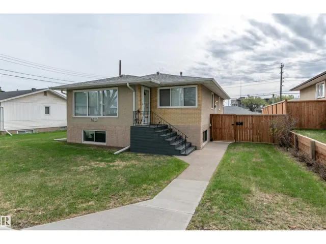 6515 104 A ST NW NW, Edmonton, Alberta T6Y2M2