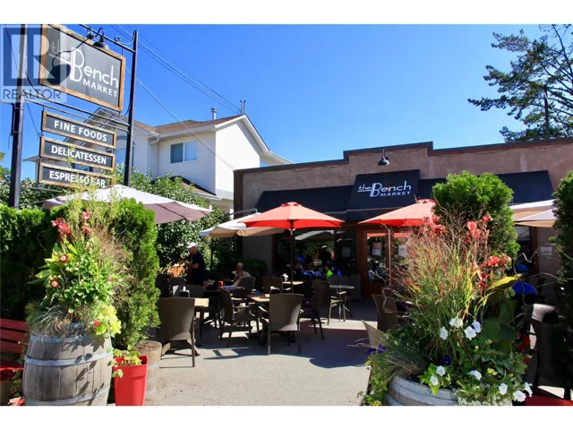 368 Vancouver Avenue, Penticton, British Columbia V2A1A5