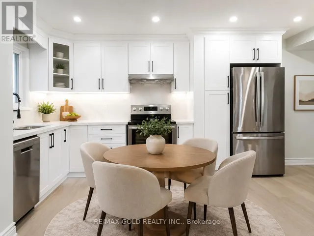 3 HEMLARK COURT, Brampton (Central Park), Ontario L6S2B7