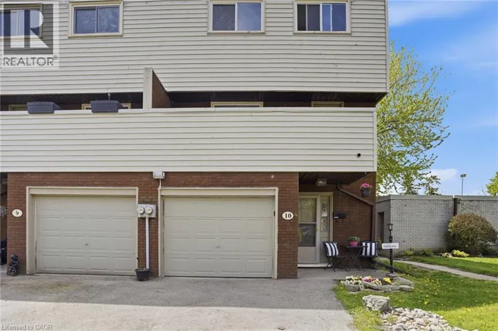 23 WATSONS Lane Unit# 10, Dundas, Ontario L9H5G9