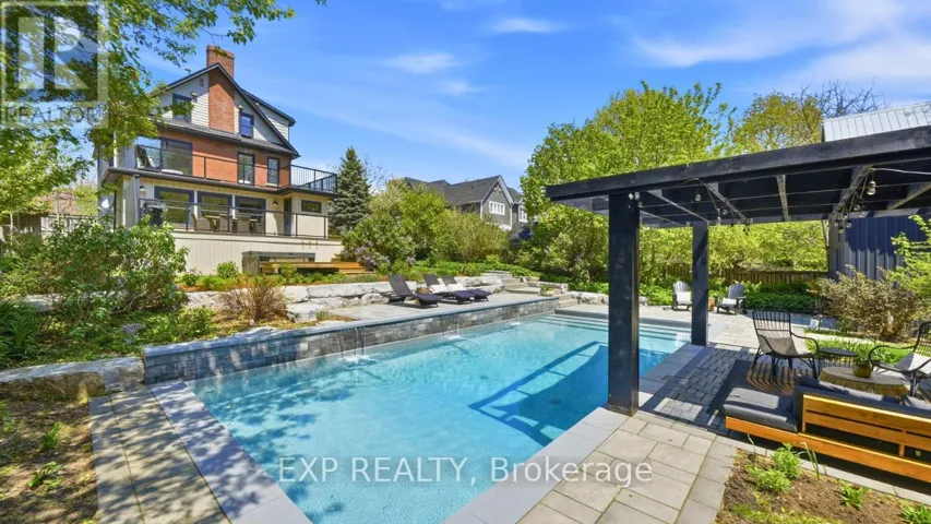 16 BARKER STREET, Prince Edward County (Picton Ward), Ontario K0K2T0