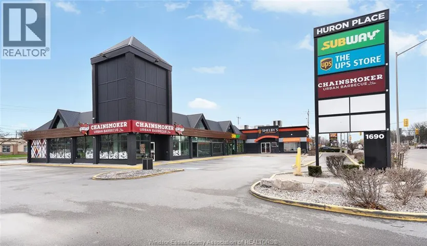1690 HURON CHURCH ROAD, Windsor, Ontario N9C2H1