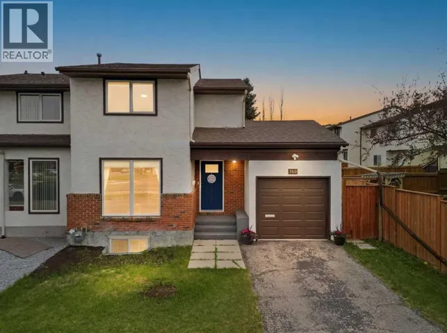 160 Silvergrove Hill NW, Calgary, Alberta T3B4Z5