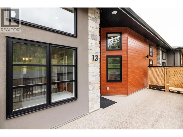 9700 Santina Road Unit# 13, Lake Country, British Columbia V4V0B1