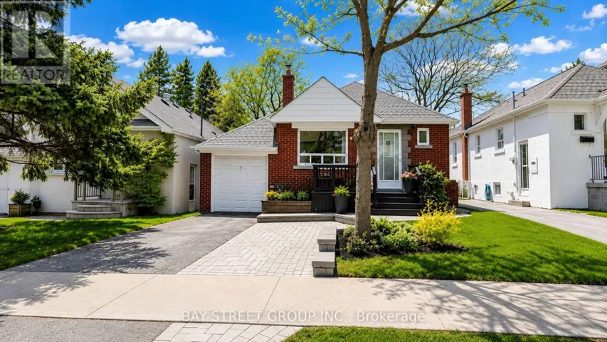 58 ALBERT AVENUE, Toronto (Mimico), Ontario M8V2L7