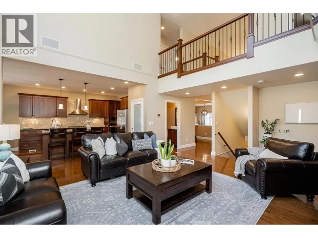3361 SCOTCH PINE AVENUE, Coquitlam, British Columbia V3E0C4