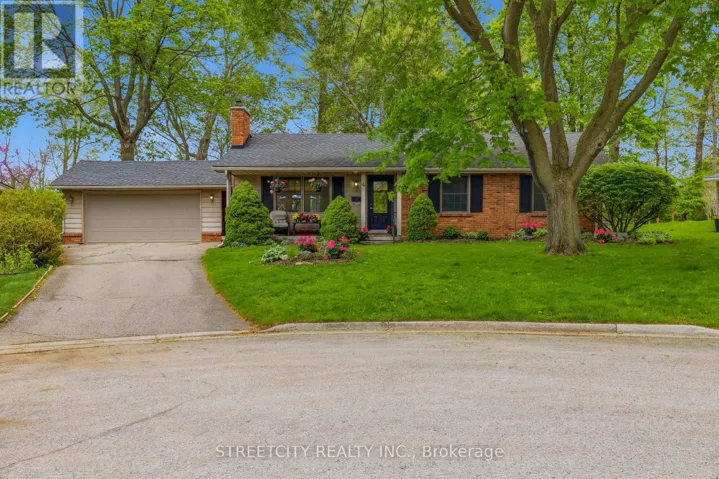 4 BRIARHILL PLACE, London East (East A), Ontario N5Y1P7