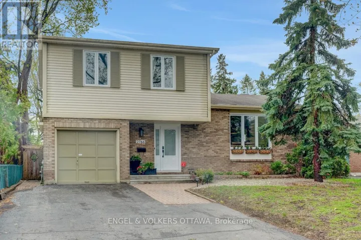 2766 HARWOOD AVENUE, Ottawa, Ontario K2B8H7