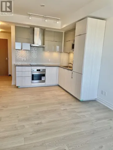 1017 - 8 ROUGE VALLEY DRIVE W, Markham (Unionville), Ontario L6G0B8