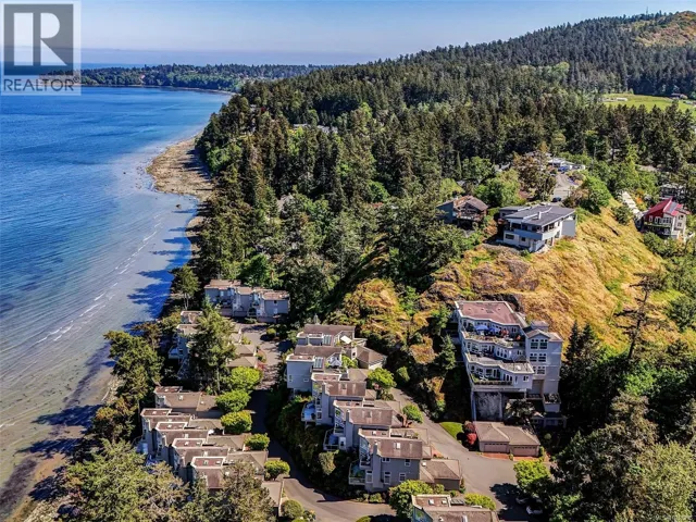 1 4771 Cordova Bay Rd, Saanich, British Columbia V8Y2J7