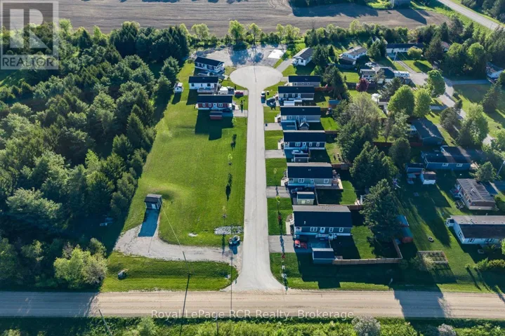 212 SPRUCE DRIVE, West Grey, Ontario N4N3B8