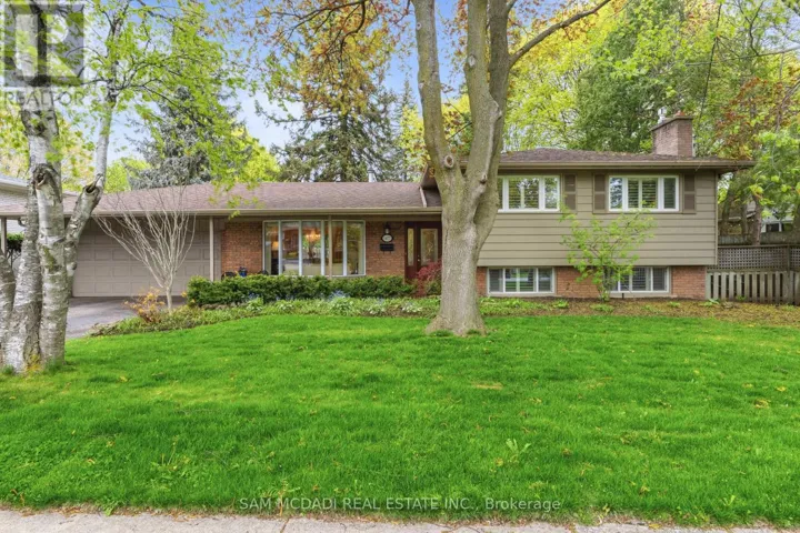 1477 AGNEW ROAD, Mississauga (Clarkson), Ontario L5J3G8