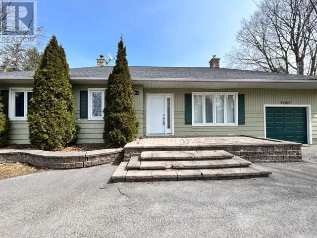 18863 LESLIE STREET, East Gwillimbury (Sharon), Ontario L0G1V0