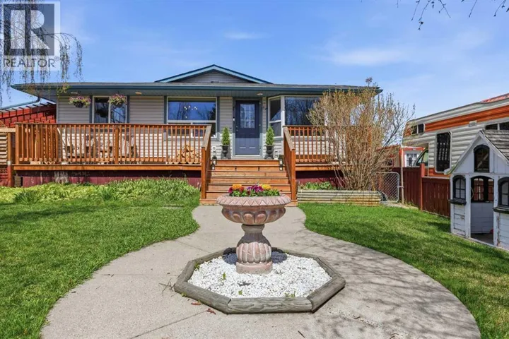 118 Frontenac Avenue NW, Diamond Valley, Alberta T0L2A0