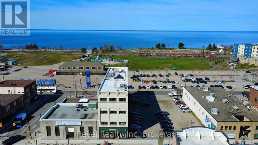 301 - 111 MAIN STREET W, North Bay (Central), Ontario P1B2T6