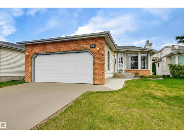 604 REVELL WD NW, Edmonton, Alberta T6R2H9