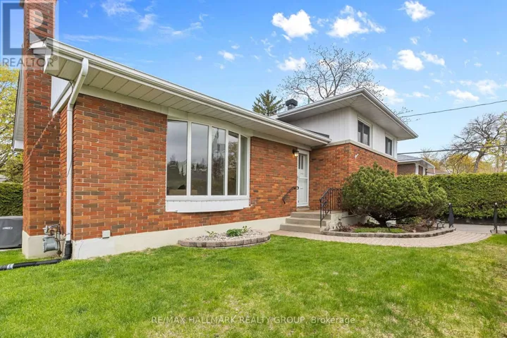 1981 NAVAHO DRIVE, Ottawa, Ontario K2C0T7