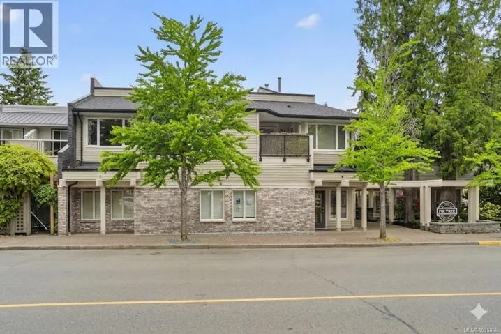 7 219 Fern Rd W, Qualicum Beach, British Columbia V9K2M2