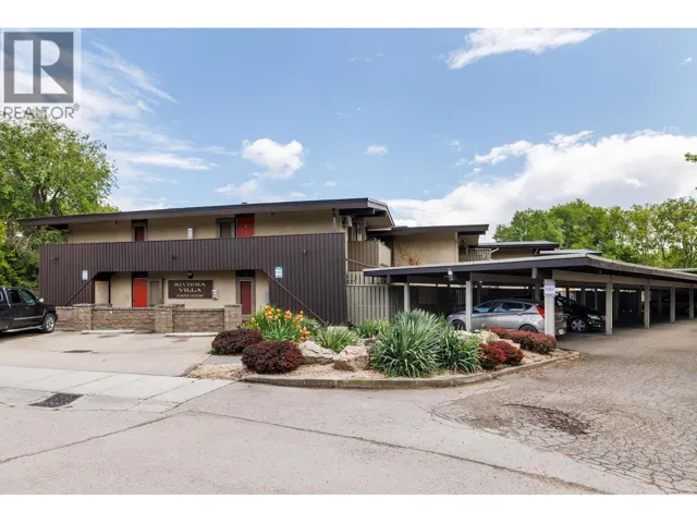 353 Boyce Crescent Unit# 17, Kelowna, British Columbia V1Y5Z7