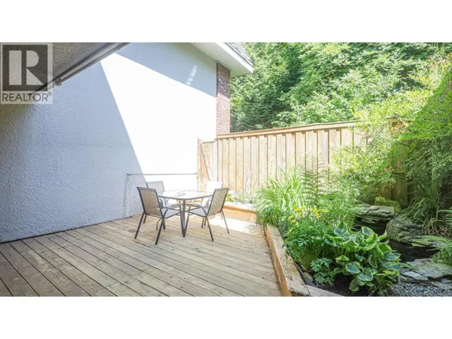 214 5340 HASTINGS STREET, Burnaby, British Columbia V5B1R1