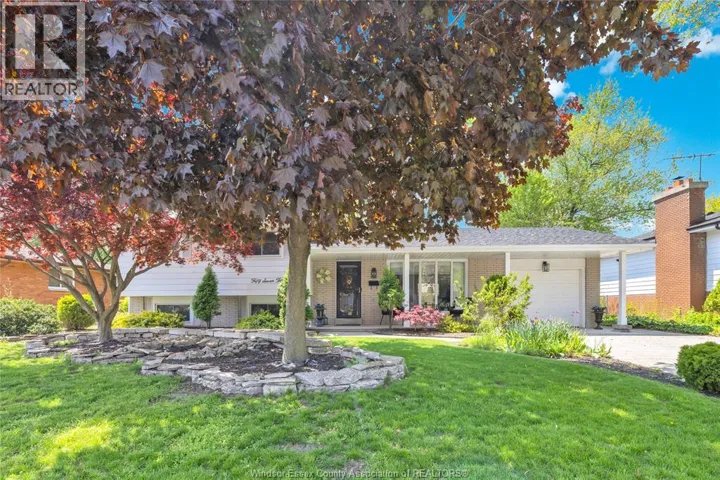 5735 NINTH STREET, LaSalle, Ontario N9H1P3
