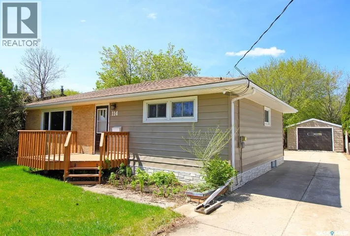 114 Gladstone AVENUE S, Yorkton, Saskatchewan S3N2B5