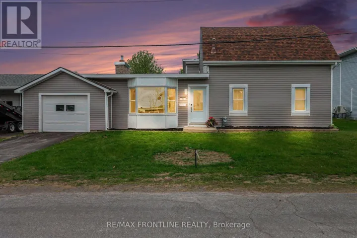 12 FIFTH STREET, Smiths Falls, Ontario K7A3K1