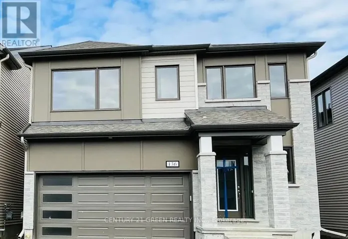 136 YEARLING CIRCLE, Ottawa, Ontario K0A2Z0