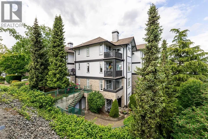 202 83 STAR CRESCENT, New Westminster, British Columbia V3M6X8