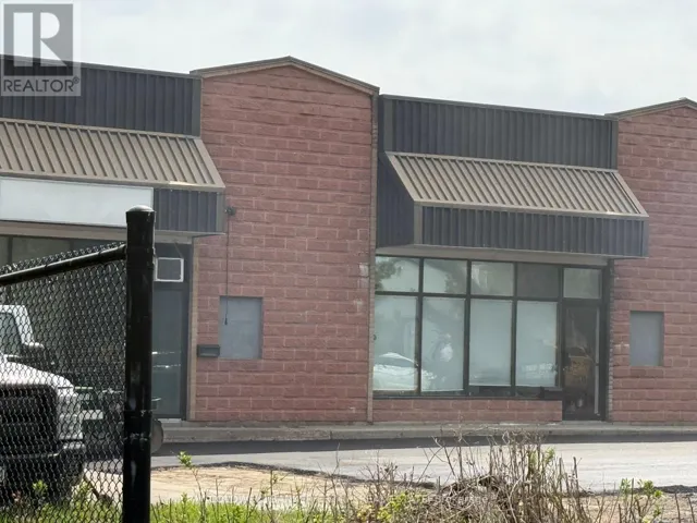 8 - 31 BARR ROAD, Ajax (South West), Ontario L1S3Y1