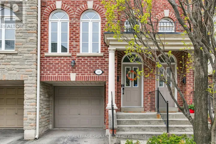 41 SAN REMO TERRACE, Toronto (Mimico), Ontario M8Z6C6