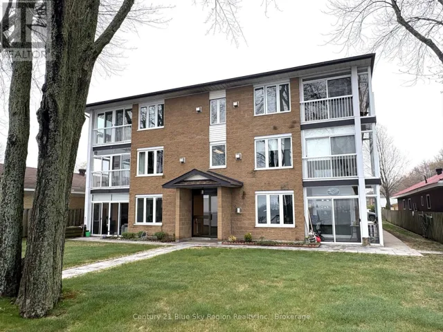 301 - 469 LAKESHORE DRIVE S, North Bay (Ferris), Ontario P1A2E2