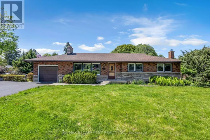 626 IROQUOIS AVENUE, Hamilton (Ancaster), Ontario L9G3B4