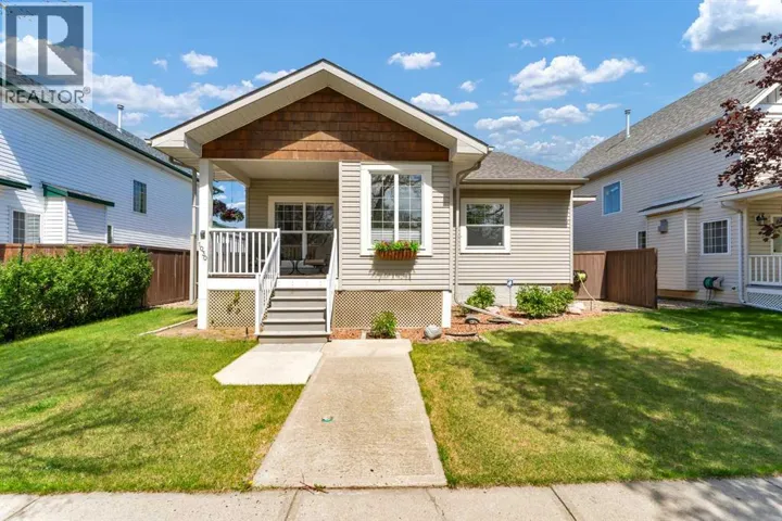 1030 5 Street SE, Medicine Hat, Alberta T1A8T5